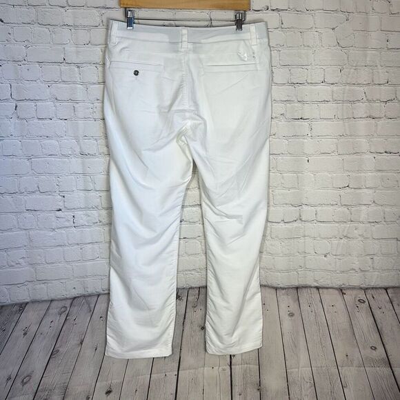 Under Armour Loose Fit White Golf Athletic Pants Tapered Leg size W36 x L30 - Picture 5 of 9